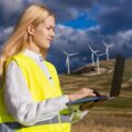 Czy warto zostać technikiem urządzeń i systemów energetyki odnawialnej?