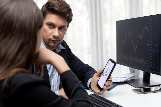 Jak kupić surowce na giełdzie i uniknąć podstawowych błędów?