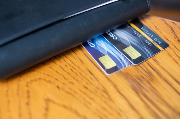 Konto walutowe mBank jak płacić za zakupy za granicą?