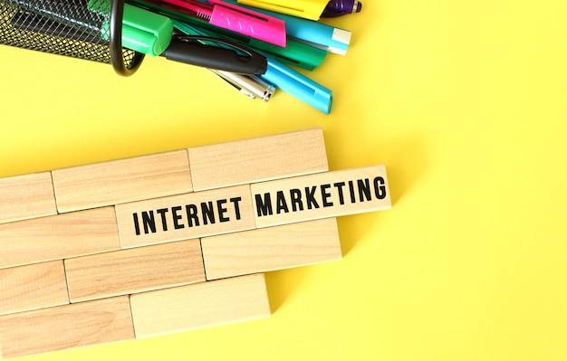 Co to jest marketing internetowy i gdzie znajduje zastosowanie?